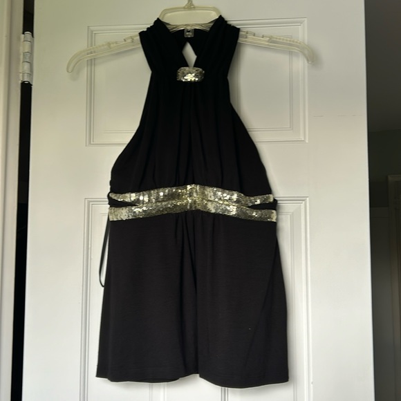 Bebe black top with silver sequins - Picture 1 of 2